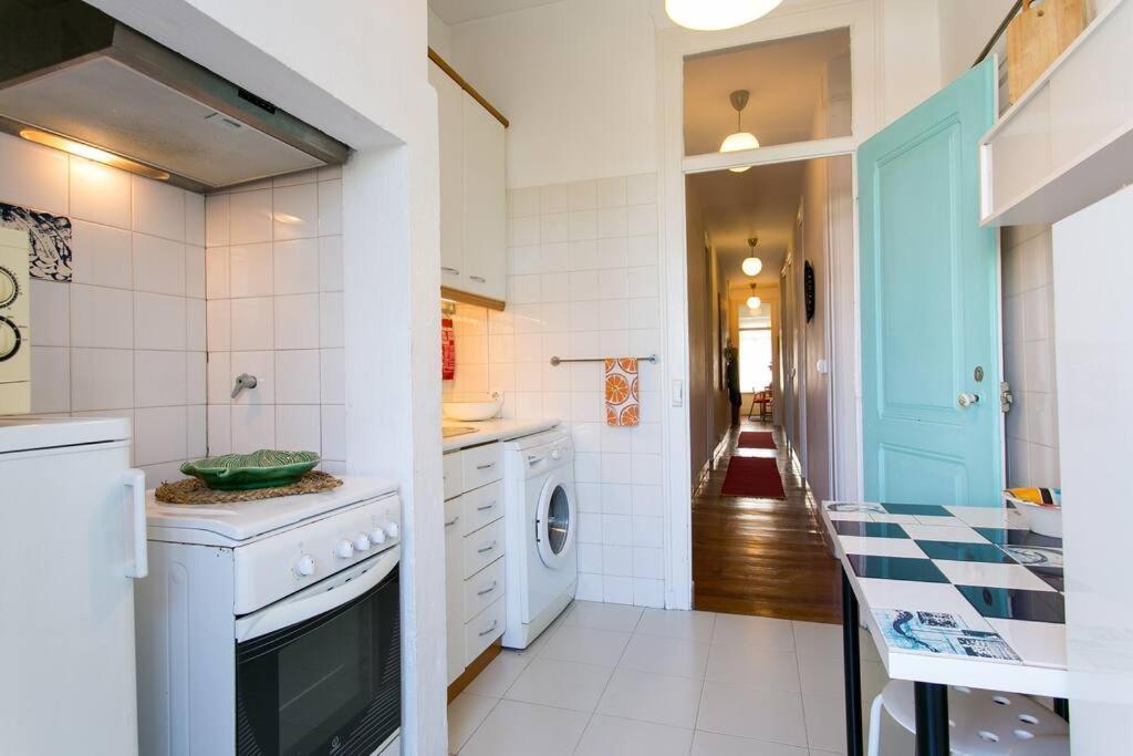 Principe Real Orange Tree W/ View 3 Bedrooms Flat! Лісабон Екстер'єр фото